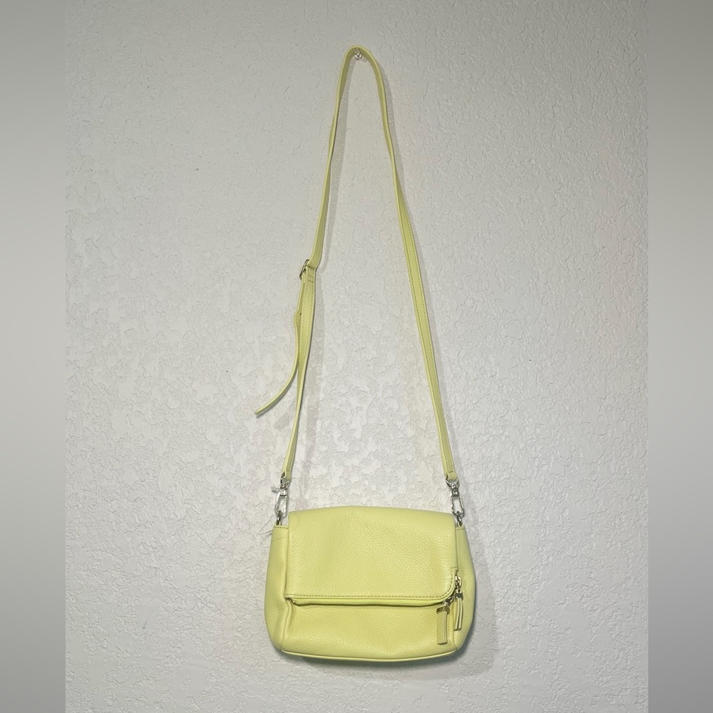 TALBOTS YELLOW/GREEN CROSSBODY PURSE! SHELL 100% LEATHER! NEVER USED!